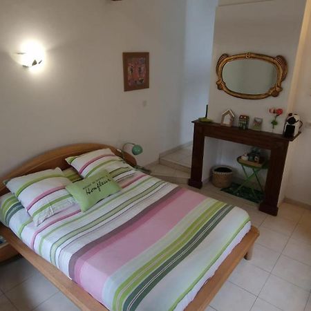 Honfleur A Deux Bed & Breakfast Dış mekan fotoğraf