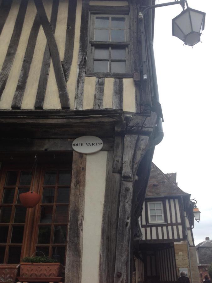 Honfleur A Deux Bed & Breakfast Dış mekan fotoğraf
